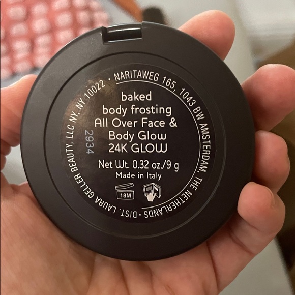 Laura Geller Baked Body Frosting All Over Face & Body Glow - 24K Glow NWOB - Picture 4 of 4